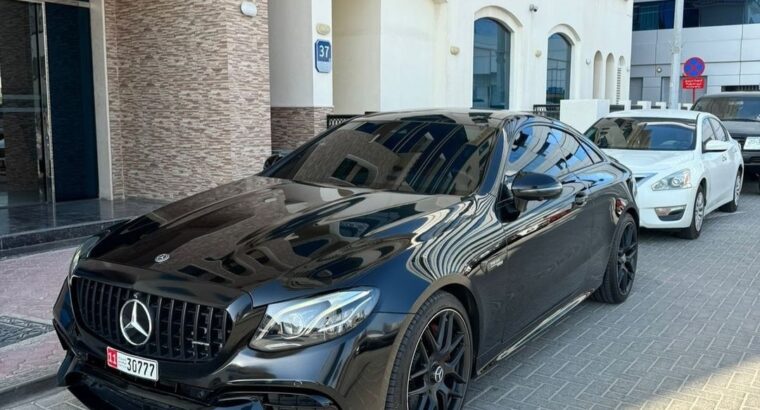 Mercedes E400 coupe 2017 Gcc for sale