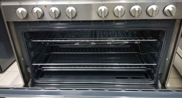 Smeg brand Full Gas cooker 90cm for sale