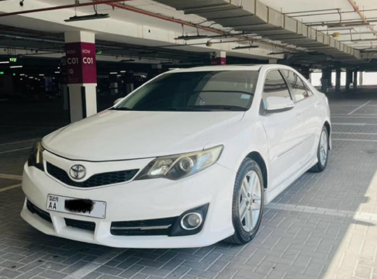 TOYOTA CAMRY 2013 GCC FULL OPTION FOR SALE