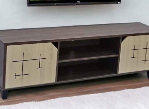 TV cabinet 180cm brand new For Sale