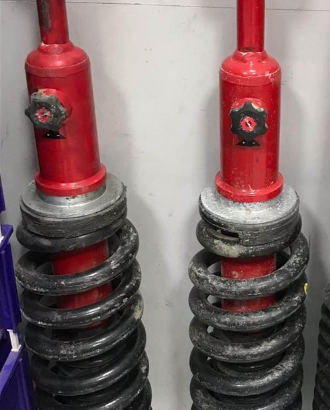 Toyota thundra lifkit 2.5 Profender for sale