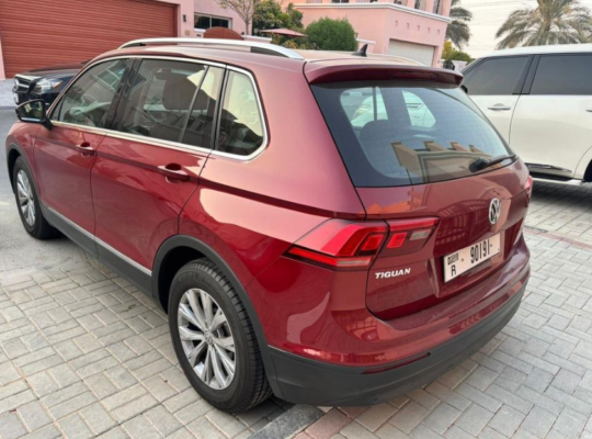 Volkswagen Tiguan 2018 GCC 1.4 Tsi SE For Sale