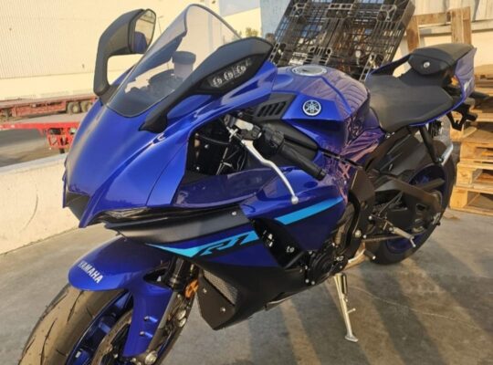 Yamaha R1 2024 Japanese specs for sale