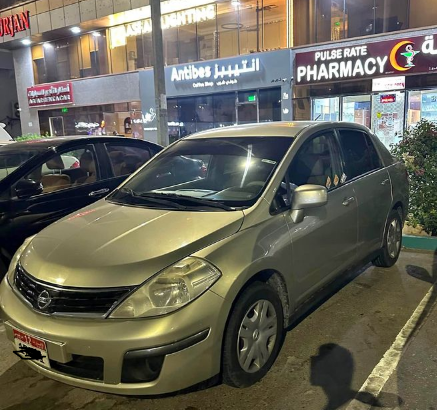 Nissan tiida sedan 2012 in good condition for sale