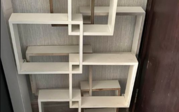 Wall mount shelves from home centre for sale