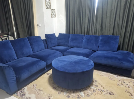 7 seater sofa set with round centre table for sale