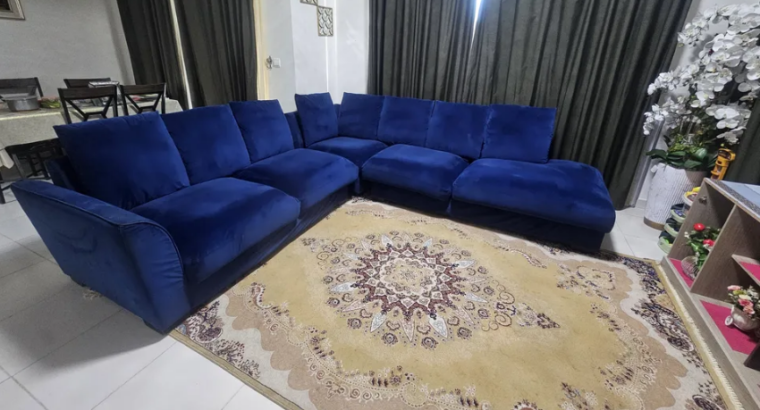 7 seater sofa set with round centre table for sale