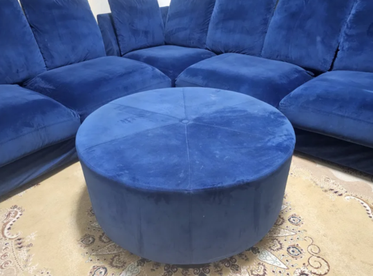 7 seater sofa set with round centre table for sale