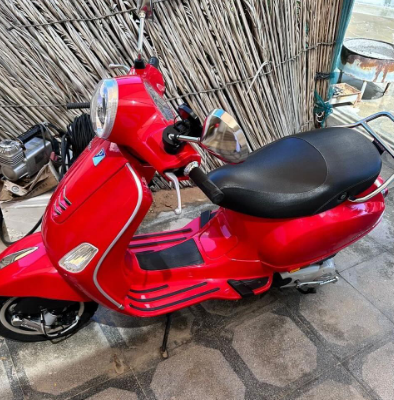 Vespa model 2023 In excellent condition for sale