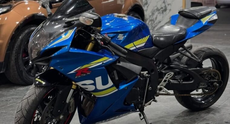 Suzuki Gsxr750 2014 In perfect condition for sale