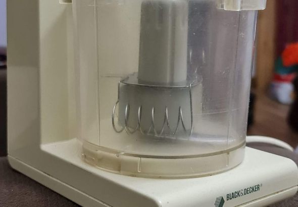 BLACK & DECKER GRINDER FOR SALE