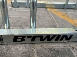 B’twin bike rack for 5 bikes for sale