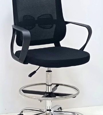 Counter Chair Black with adjustable height For Sal