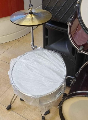 DRUMS SET WITH CYMPLES FOR SALE