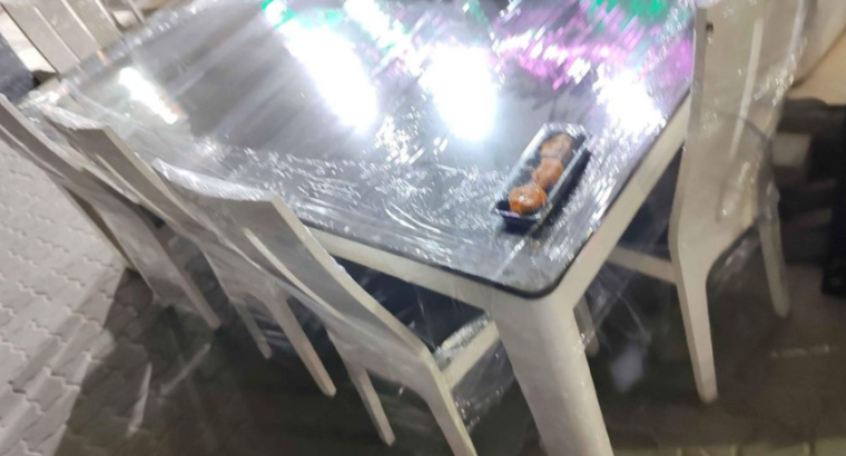 Dining table 8 chairs excellent condition for sale
