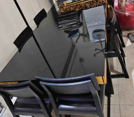 Dining table 8 chairs like new condition for sale