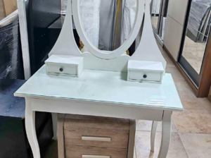 Dressing table for sale