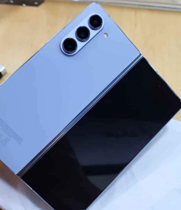 Samsung Galaxy Z Fold 5 5G For Sale