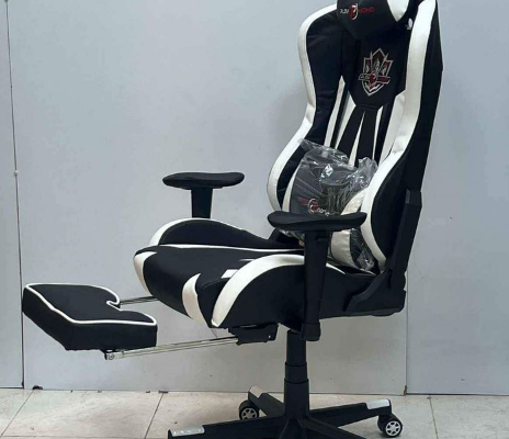 Gaming chair White black with footrest for sale