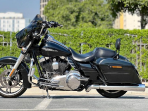 Harley-Davidson street glide -2015 GCC For Sale