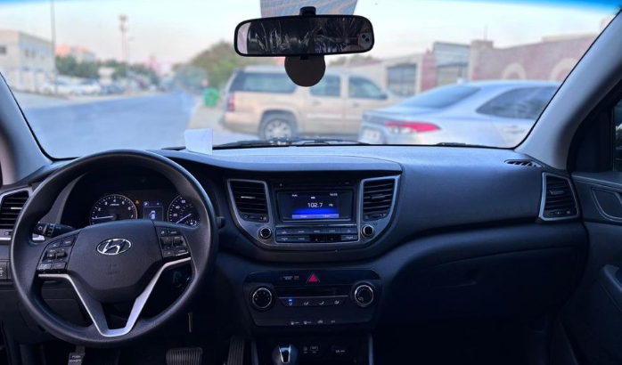 Hyundai Tucson LIMITED 2.0 2017 US Specs For Sale