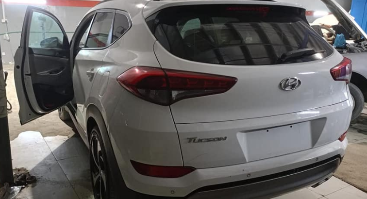 Hyundai Tucson 2017 model imported for sale