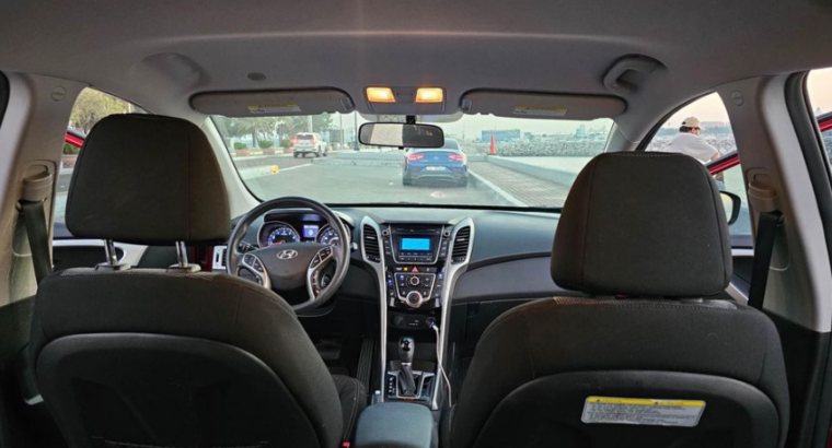 Hyundai elantra 2016 in perfect condition for sale