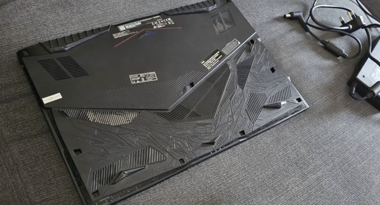 Gaming Laptop 10th GEN 32gb ram 6gb Nvidia 144hz d