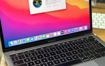 Macbook Pro 2018 13” i5 For Sale