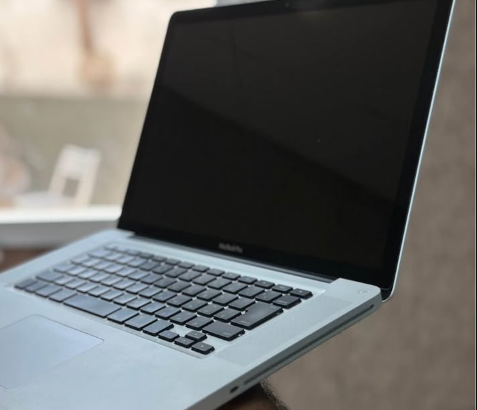 MacbookPro A1286 – 2011 – i7 15.4” display for sal