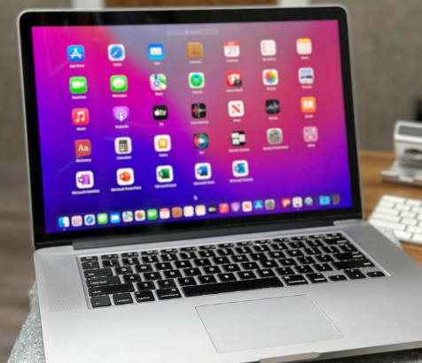 Macbook Pro A1398 – 2015 – i7 For Sale
