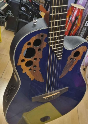 OVATION ELECTRIC ACOUSTIC GUITAR FOR SALE