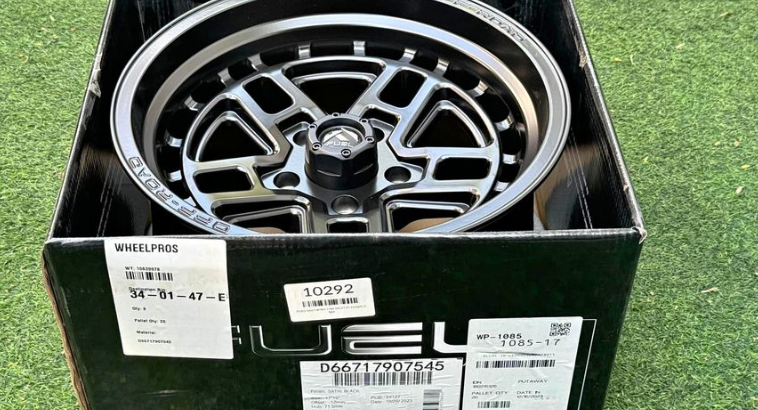 Original brand new Fuel off road 17” for Jeep for