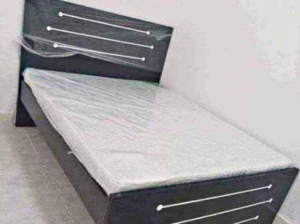 Luxury Queen Size Bed with mattress for sale