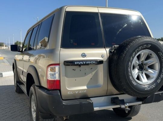 Nissan patrol GL-V 2004 Gcc for sale