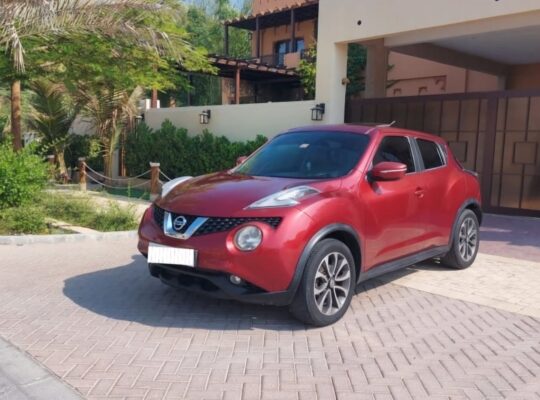 Nissan Juke 2015 Gcc full option for sale