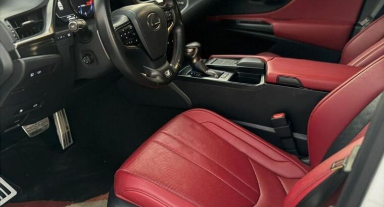 Lexus ES350 F sport Gcc 2019 for sale