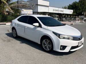 Toyota Corolla SE+ 2.0 full option 2016 Gcc