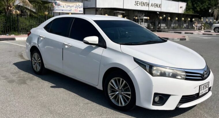 Toyota Corolla SE+ 2.0 full option 2016 Gcc