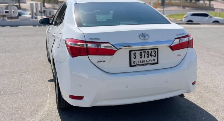 Toyota Corolla SE+ 2.0 full option 2016 Gcc