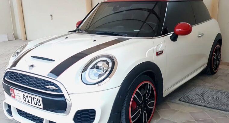 Mini Cooper S coupe JCW 2019 Gcc for sale