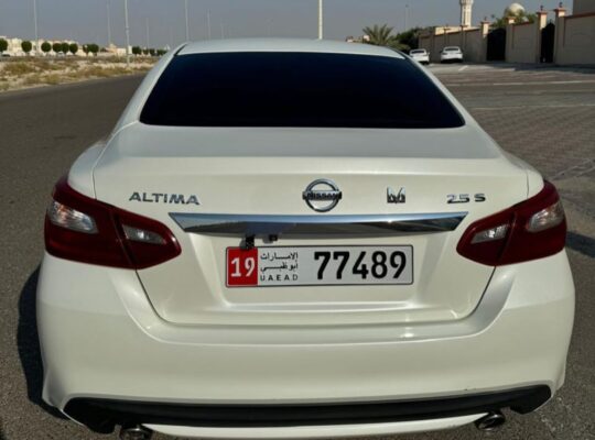 Nissan Altima S 2018 Gcc for sale