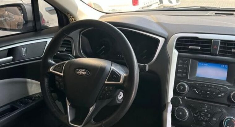Ford fusion mid option 2014 Gcc for sale