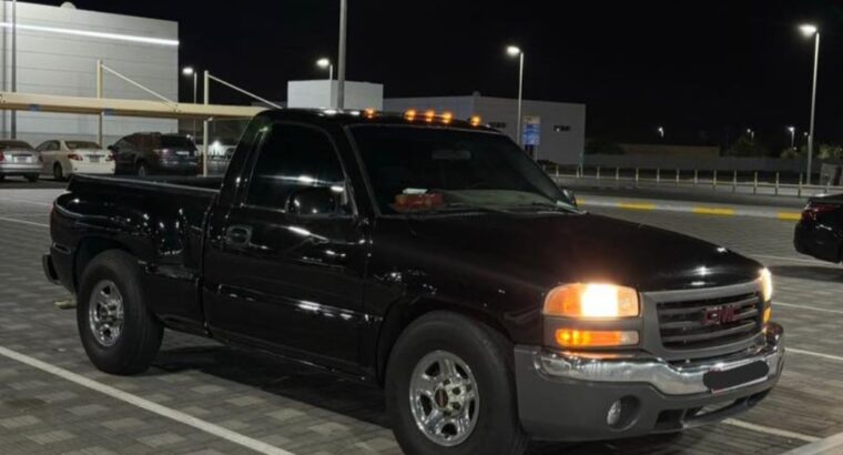 Gmc sierra coupe 2000 in good condition