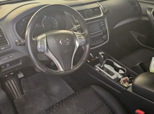 Nissan Altima SV 2014 USA imported