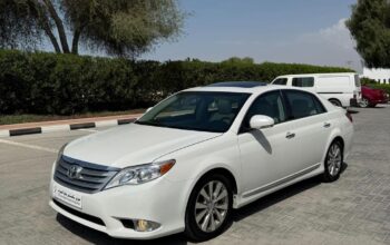 Toyota Avalon limited 2011 USA imported for sale