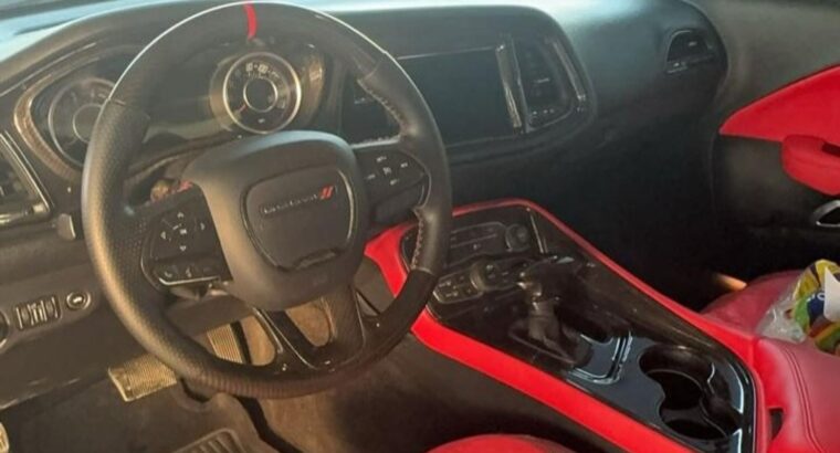 Dodge challenger 2015 USA imported for sale