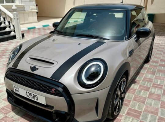 Mini Cooper S coupe 2023 Gcc full option