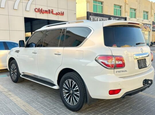 Nissan patrol platinum 2015 full option