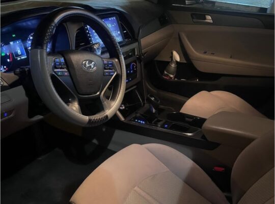 Hyundai Sonata 2015 base option USA imported